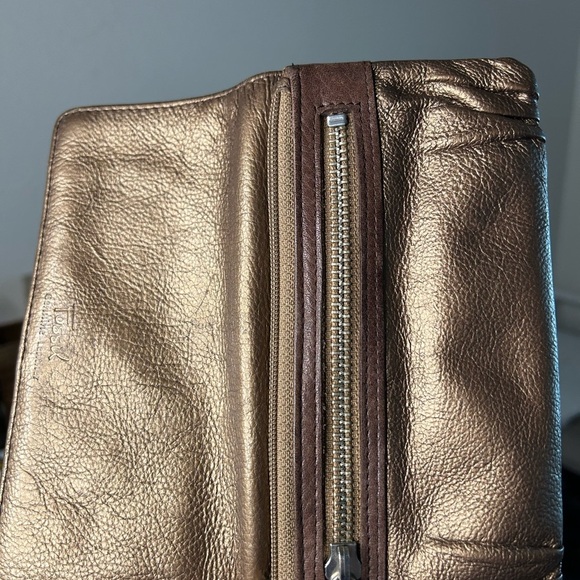 Fossil Metallic Leather Clutch - Picture 4 of 5